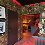Hotel & - Unike 4*