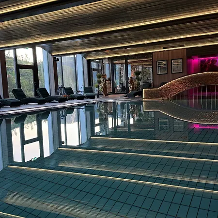 & - Unike Hotel Morgedal