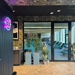 Hotel & - Unike