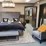 Hotel & - Unike 4*